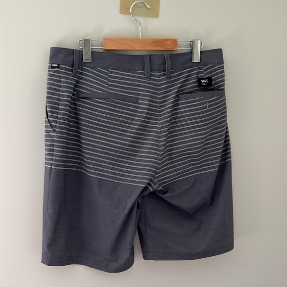 Vans Men's Charcoal Striped Flat Front Shorts - Picture 2 of 8